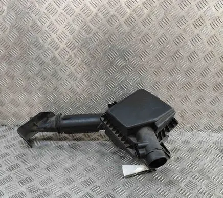 Opel Ampera Air filter box 22898733