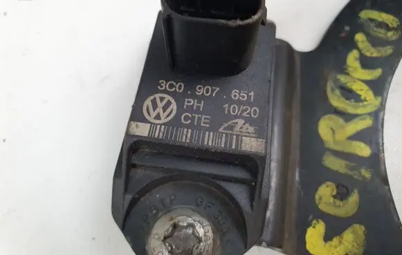 Volkswagen Scirocco Airbag deployment crash/impact sensor 3C0907651
