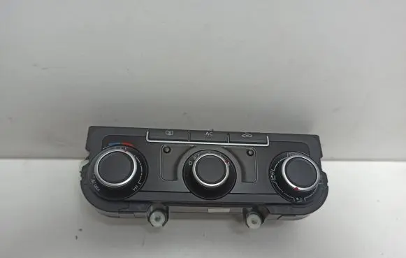 Volkswagen Golf Plus Climate control unit 7N0907426AM