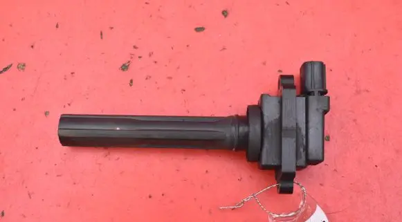 Suzuki Grand Vitara I High voltage ignition coil 33410-77E2