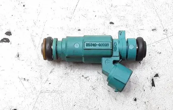 Hyundai i10 Fuel injector 3531003000