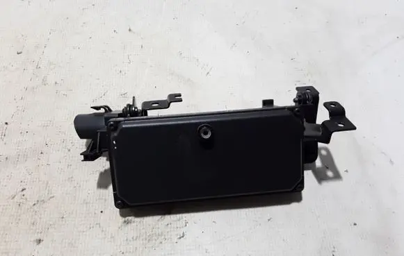 Windshield/windscreen camera