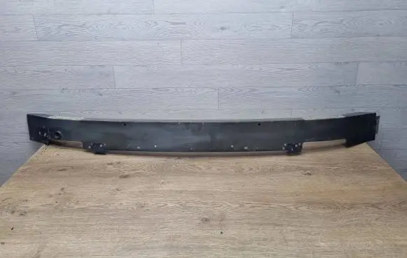 Volvo XC90 Front bumper cross member 31672230