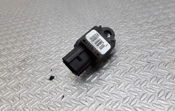 Toyota Aygo AB10 Airbag deployment crash/impact sensor 8983102020