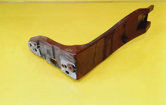Audi A4 S4 B6 8E 8H Front bumper mounting bracket 8E0821137B