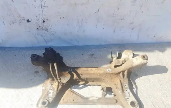 Citroen C5 Front subframe