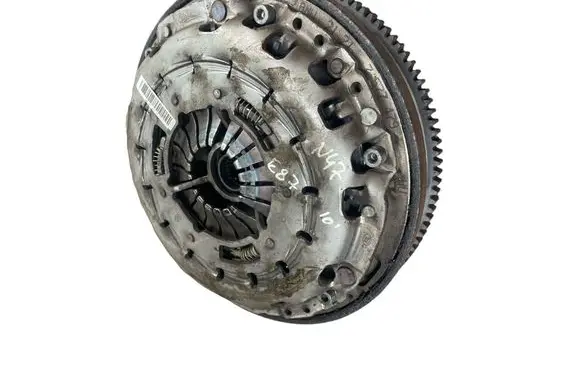 BMW 1 E81 E87 Clutch set kit 7567831 7577479 7567830