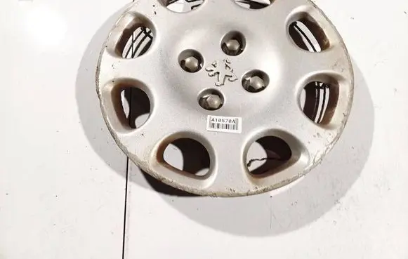 Peugeot Partner R14 wheel hub/cap/trim 9648316280