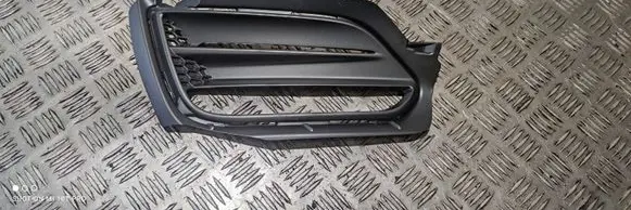 Volvo V60 Front bumper corner part panel trim 31383154