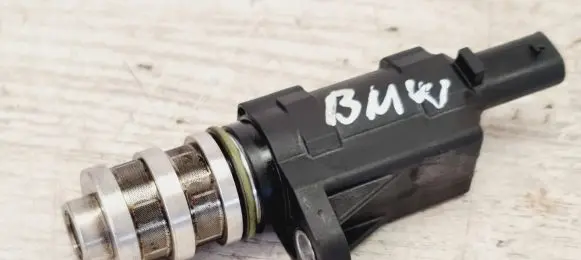 BMW 3 F30 F35 F31 Camshaft vanos timing valve 