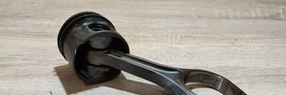 Land Rover Range Rover Sport L320 Piston with connecting rod ILVD329CL2