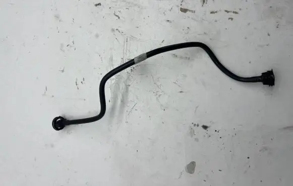 Audi A4 S4 B8 8K Engine coolant pipe/hose 8k0121164e