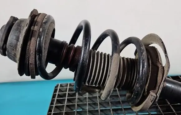 Jeep Cherokee Front coil spring 25591F8704AB IMPRK1562248