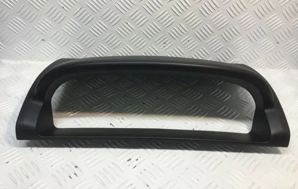 Nissan X-Trail T30 Dashboard trim 68240EQ100
