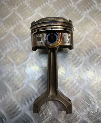 BMW 5 E60 E61 Piston with connecting rod 8497B