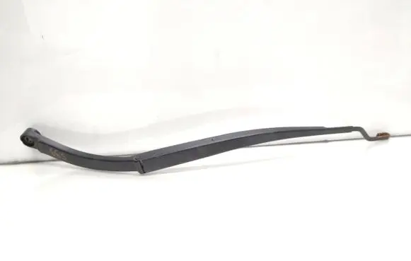Nissan X-Trail T31 Front wiper blade arm