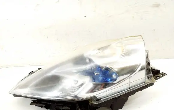 Nissan Leaf I (ZE0) Headlight/headlamp A1K3100001