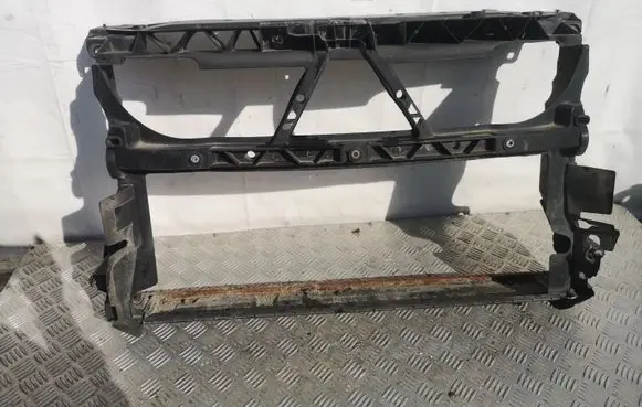 Volkswagen Phaeton Radiator support slam panel