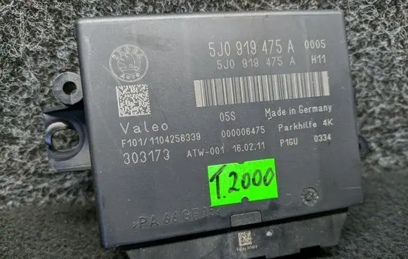 Skoda Octavia Mk2 (1Z) Parking PDC control unit/module 5J0919475A