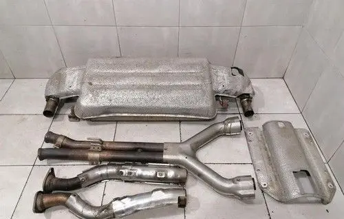 Aston Martin V8 Muffler/silencer 6G335230HF