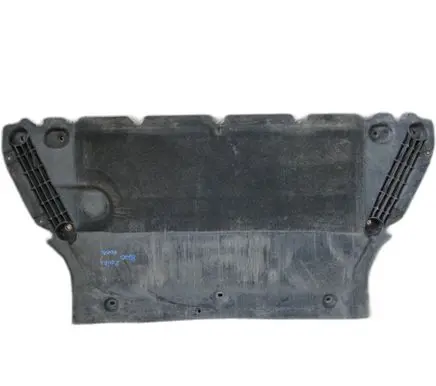 Audi A4 S4 B9 Engine splash shield/under tray 8W0863821B