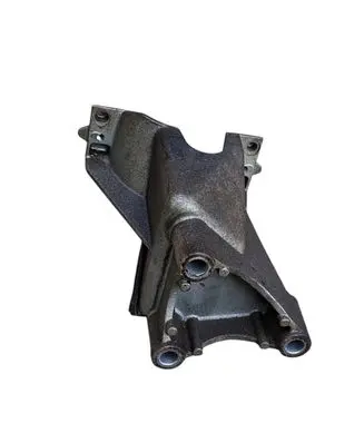 Peugeot 206 Engine mounting bracket 9638770480