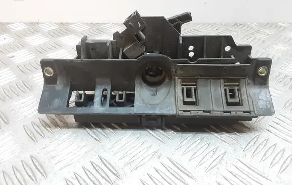 Audi A6 S6 C4 4A Tailgate/trunk/boot lock/catch/latch 809827565H
