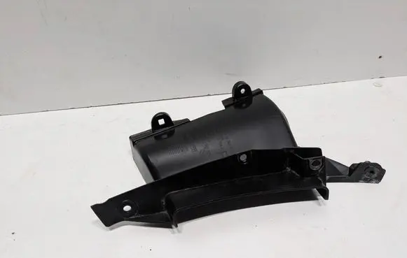 Audi A5 Intercooler air guide/duct channel 8W6121764D