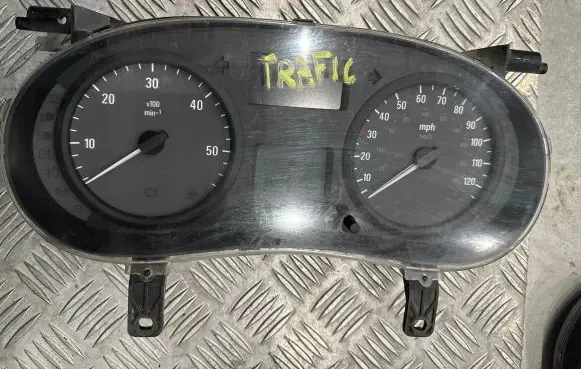 Opel Vivaro Speedometer (instrument cluster) P8200283201-E 8200283201E