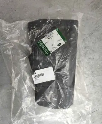 Jaguar F-Pace Fender foam support/seal T4A8318