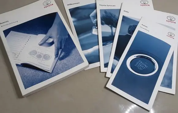 Toyota Avensis T250 Owners service history hand book 