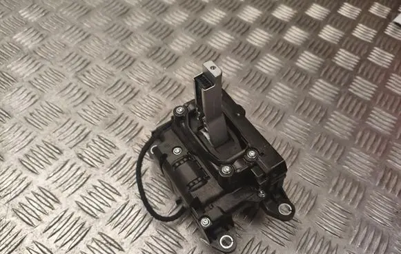 Audi A5 8T 8F Gear shifter/selector 8W1713041Q