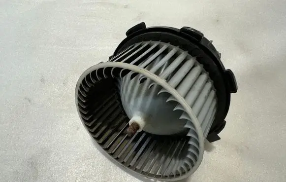 Audi S5 Heater fan/blower X6553