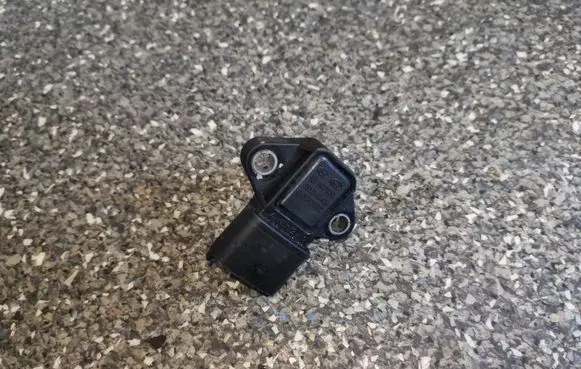 KIA Magentis Air pressure sensor 3930084400 9490930502