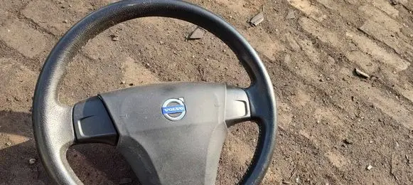 Volvo V50 Steering wheel