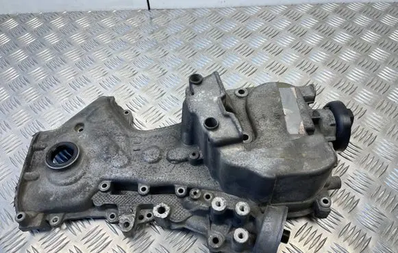 Volkswagen Golf VI Timing chain cover 03C109211CD 03C103464B