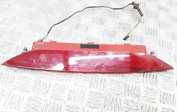 Volvo V60 Third/center stoplight 31395455 E209116