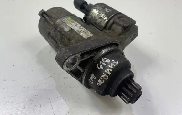Volkswagen Touran I Starter motor