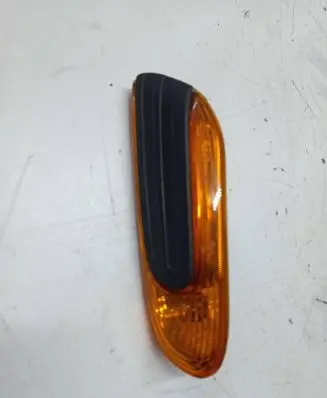 Mini One - Cooper F56 F55 Front fender indicator light 7298345 0223750 0223730