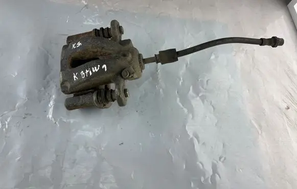 BMW 1 E81 E87 Rear brake caliper