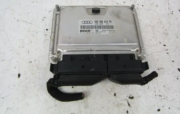 Audi A4 S4 B6 8E 8H Engine control unit/module ECU 038906019FN
