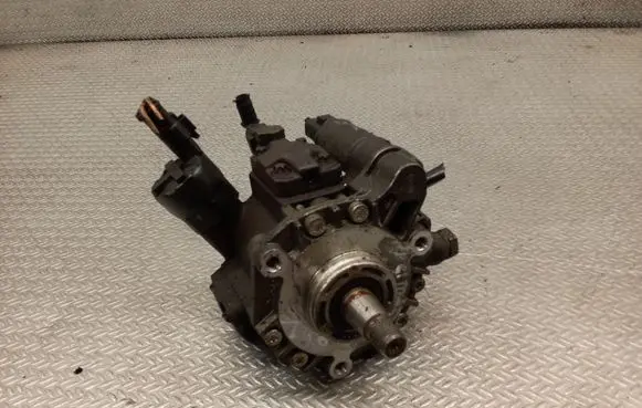 Citroen C1 Fuel injection high pressure pump