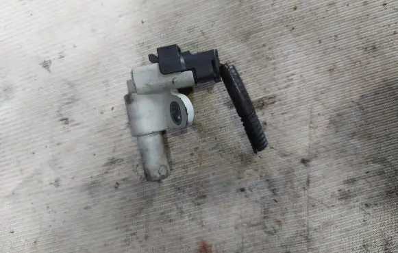Ford Galaxy Camshaft position sensor 9661135980