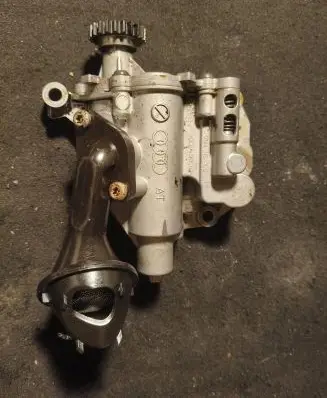 Audi A4 S4 B9 Oil pump 06H115105dh