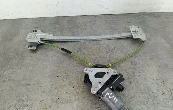 Peugeot 807 Rear door window regulator with motor 32261604