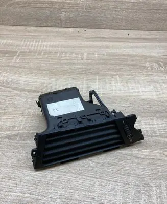 BMW 3 E90 E91 Dashboard side air vent grill/cover trim 9151168 144821