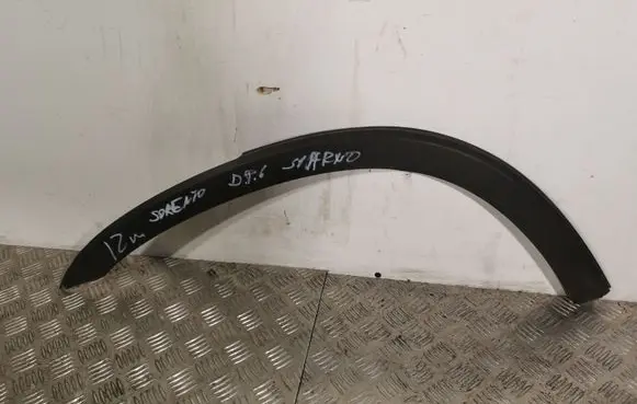 KIA Sorento Rear fender molding trim 877442P000