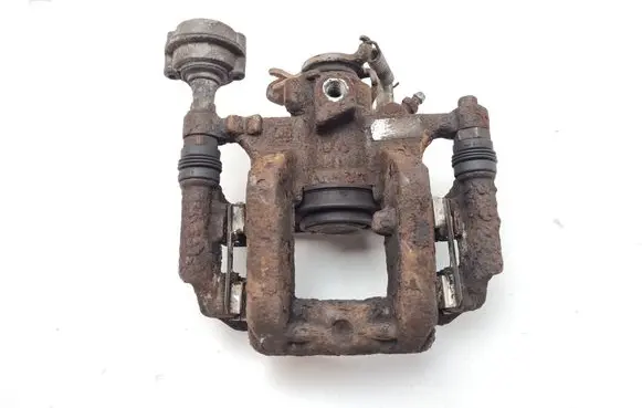 Opel Zafira C Rear brake caliper
