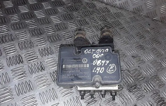 Skoda Octavia Mk2 (1Z) ABS Pump 1k0907379p 10097003153 1k0614117h