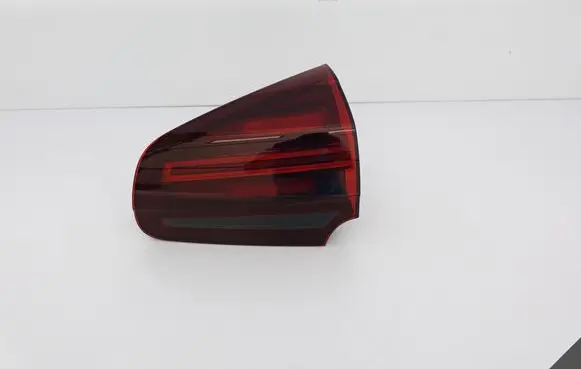 Porsche Cayenne (92A) Tailgate rear/tail lights 7P5945308B